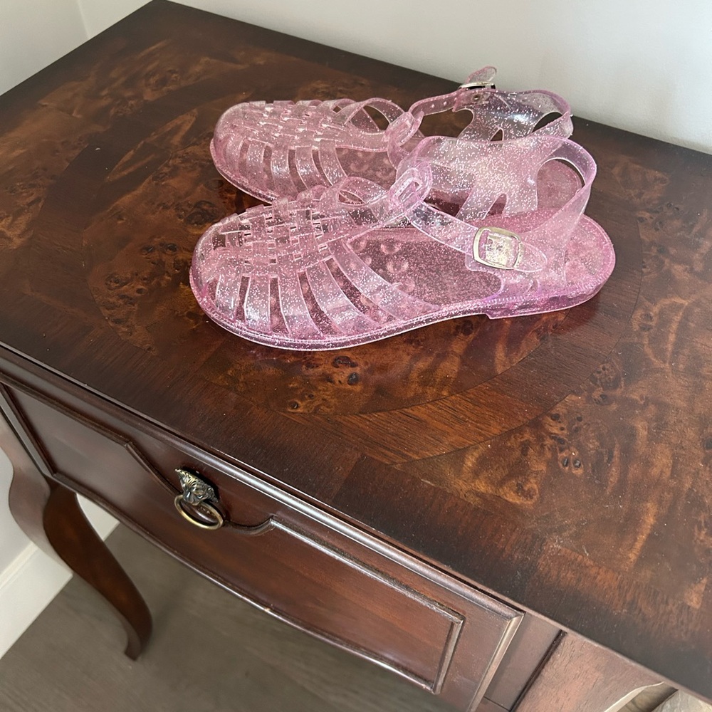 Beach shoes